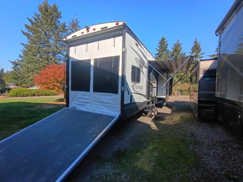 2016 Heartland Torque 37' Double Slide TH $23900
