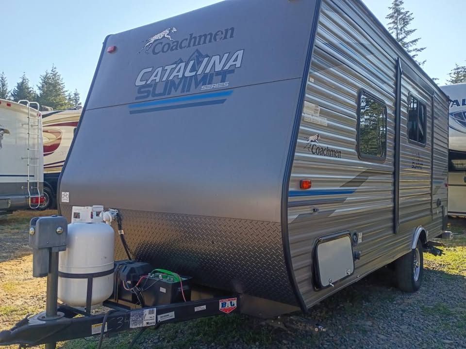2020 Coachmen Catalina featured photo
